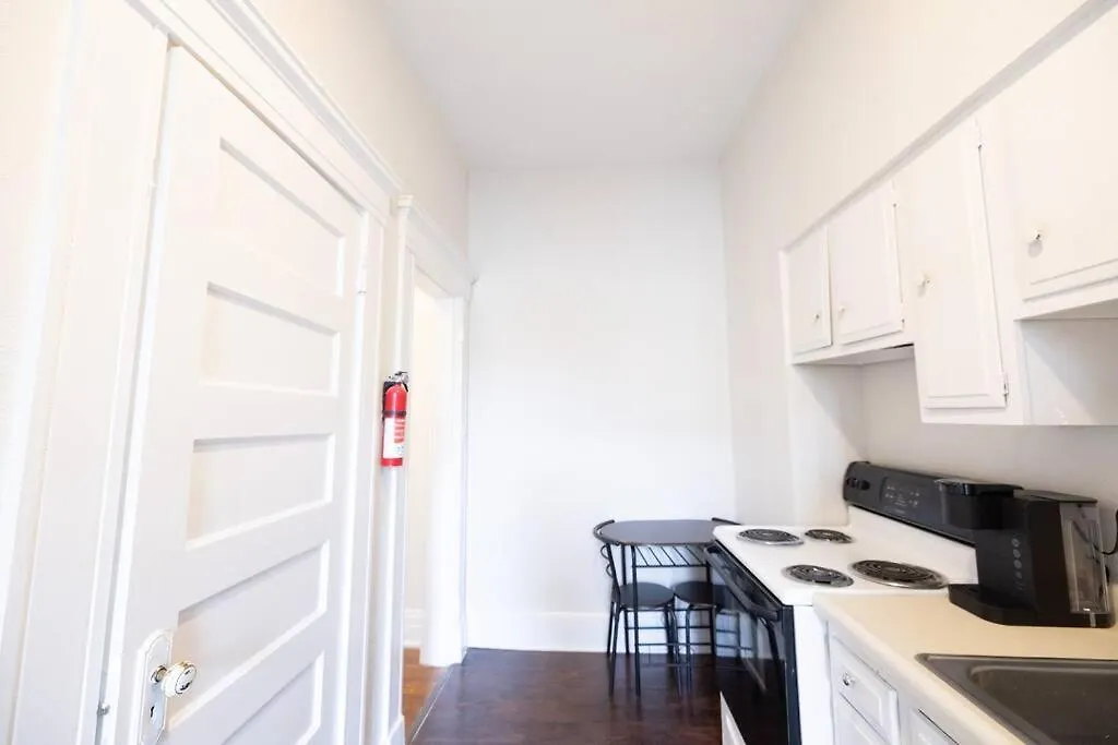 Beautiful 2Bed/Bath Modern Downtown Apartment Memphis