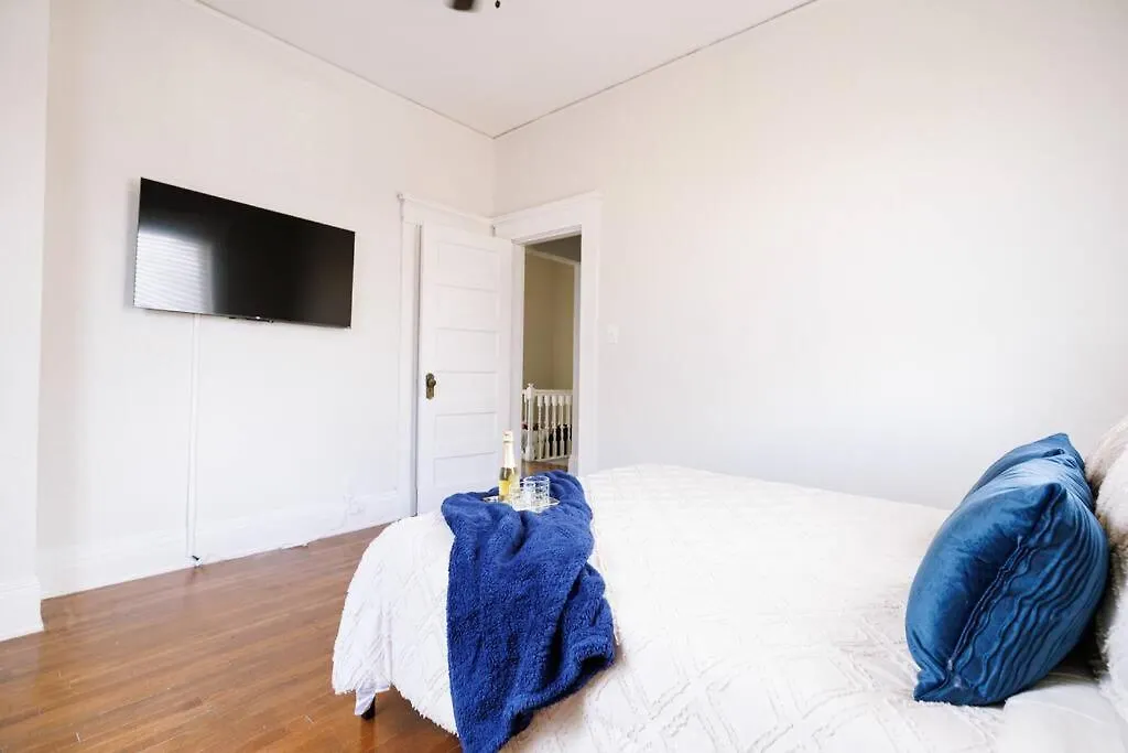 Beautiful 2Bed/Bath Modern Downtown Apartment Memphis